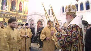 Патриарх совершил литургию в Зачатьевском монастыре