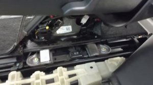 Tesla Model X как снять заднее сидение