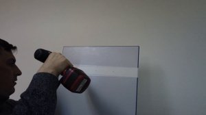 Как просверлить дверку мебели #Ремонт #Сверло #Мебель