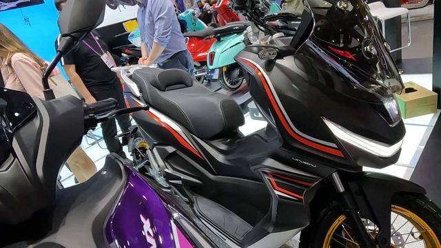 Выставка мотоциклов CFAIR. Часть 95. Скутеры ZNEN.