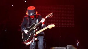 Motley Crue Mick Mars Solo
