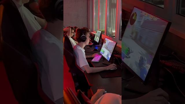 В Киберзоне РТУ МИРЭА прошёл шоу-матч по Counter-Strike Global Offensive.