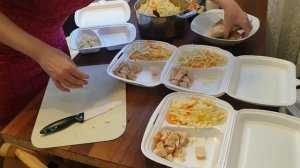 КАК МЫ КОРМИЛИ БЕЗДОМНЫХ ВО ВСЕЛЕНСКУЮ РОДИТЕЛЬСКУЮ СУББОТУ