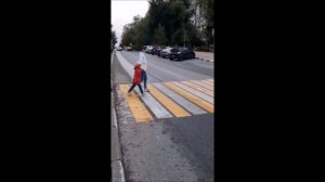 Внимание! Правила перехода проезжей части с детьми!