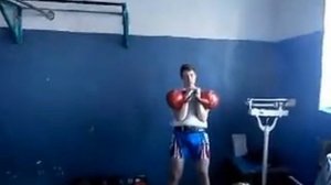 ГИРИ 32 кг Толстошеев Артём 15 лет . 46 подъёмов , за 6 минут.