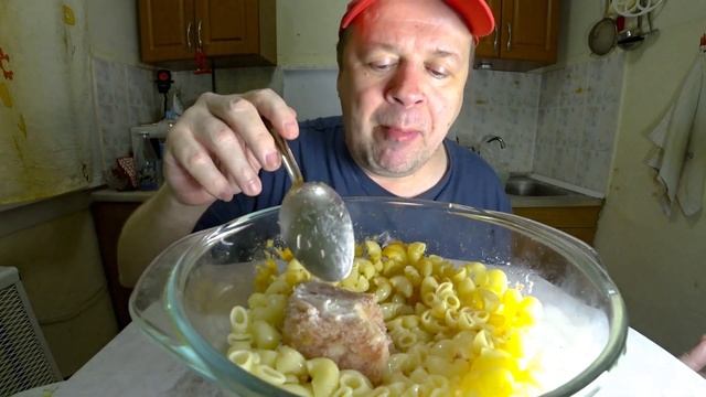 #mukbang #ASMR #food Мукбанг- холодец, макароны, икра. Простая и вкусная еда! Обжор на камеру. 1356