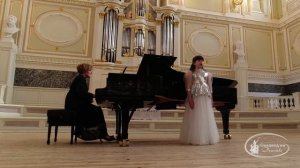 "Может присниться" из к/ф "Мой добрый папа" (муз. А. Петрова, сл. Я. Голикова)