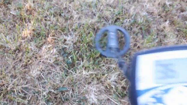 Металлоискатель minelab x-terra 705 поиск под ЛЭП. Как Терка работает под линией электро передач. смотреть онлайн