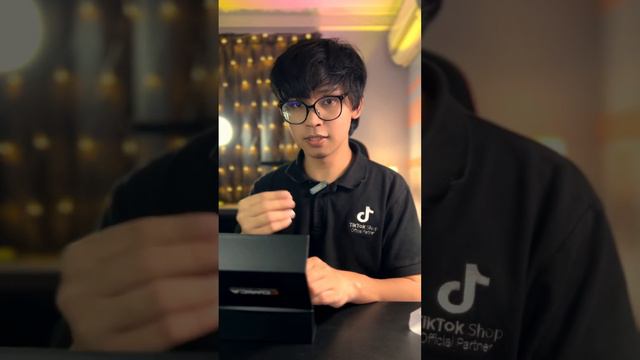 Serius Padu Mic Wireless Ni!! Comica Vimo S смотреть онлайн