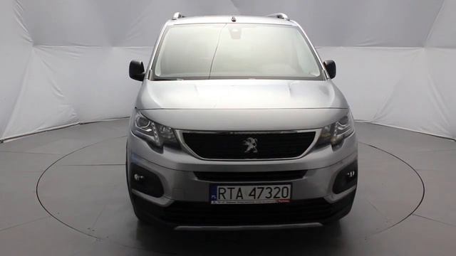 PEUGEOT RIFTER LONG ALLURE PACK AUTOMAT 1199 CC BENZYNA PURETECH 130 KM S&S EAT8 смотреть онлайн