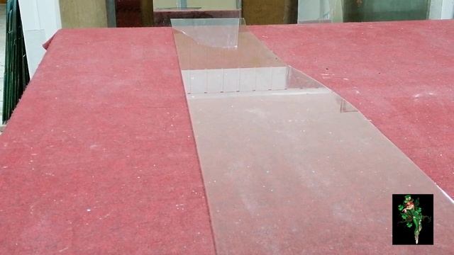 РЕЗКА СТЕКЛА БЫСТРОРЕЗОМ ШВАБРОЙ УДОБНО, БЫСТРО, КАЧЕСТВЕННО И ТОЧНО ПО РАЗМЕРАМ! смотреть онлайн