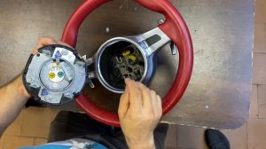 K.Studio Автоателье. Снимаем руль Porsche Carrera