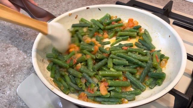 Жареная стручковая фасоль с яйцами и помидорами . #фасоль #яйца #пп #простыерецепты