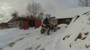 Январский снег и мотоблок с адаптером.