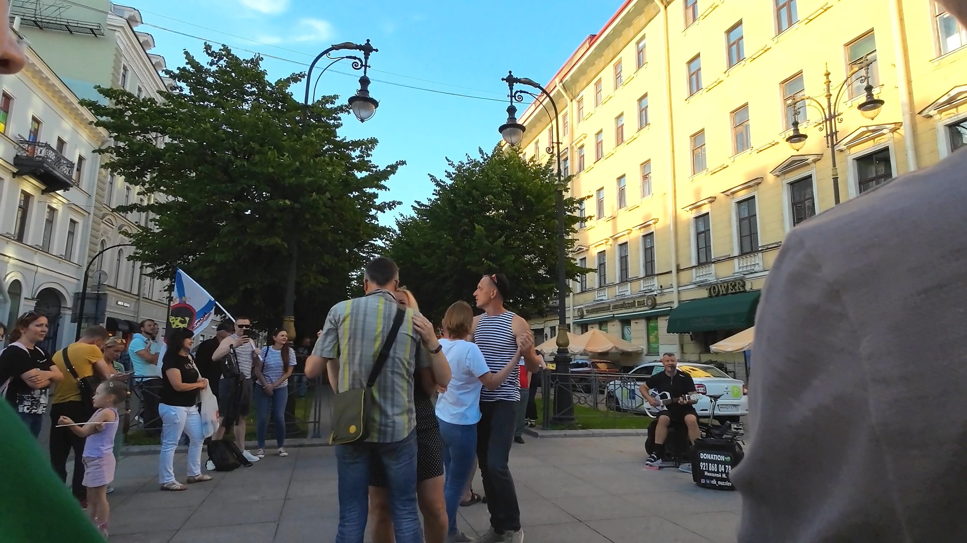 В Петербурге чудесный летний вечер и День ВМФ