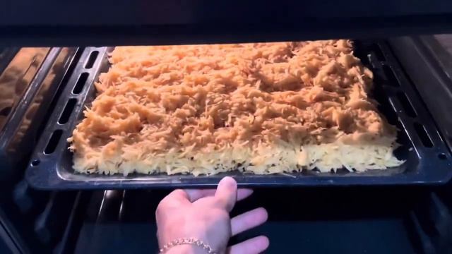 Как приготовить запеканку с курицей и сыром 😋 Быстрый рецепт холостяка 2 😁👍🏼 смотреть онлайн