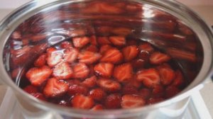 Клубничное желе из желатина