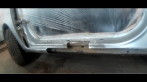 Toyota Funcargo Подгонка ПОРОГА от другого Авто Body repair Пескоструй Покраска