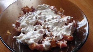 Салат с копченой курицей