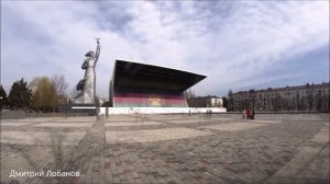 Монумент и кинотеатр Аврора / Monument and cinema Aurora