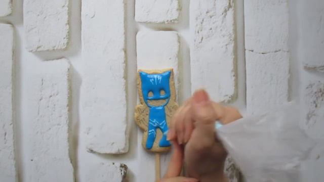 Как сделать пряники-топперы Герои в масках смотреть онлайн