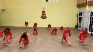 «Дорога» Русский ансамбль «Золотое Яблочко»