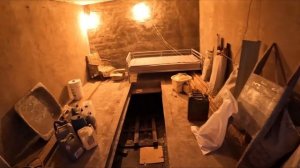 Разбираю хлам в гараже. Что еще нашел в куче хлама?