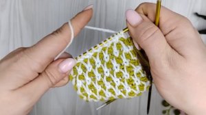 Взрослые НОСОЧКИ НА ДВУХ СПИЦАХ ИЗ ОСТАТКОВ ПРЯЖИ. мастер-класс.