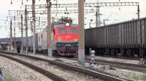 Электровозы ВЛ80с 1948 и ВЛ80с 1506 и электровоз ВЛ 85 107 С грузовым поездом Вос  Сиб  жд