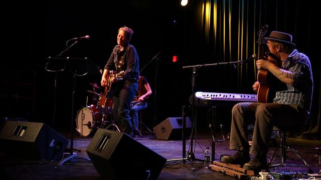 Cigarette Machine - Mary Gauthier with Scott Nolan and Joanna Miller смотреть онлайн