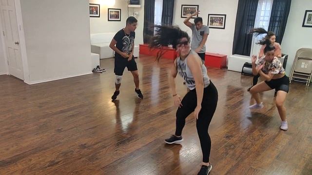 Tanya Yvonne: Reggaeton workshop at DIVAS смотреть онлайн