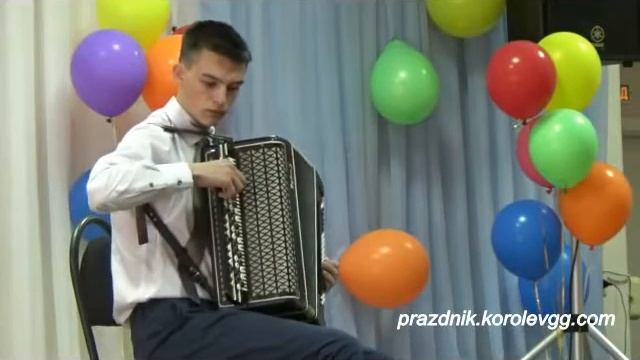 Подарок мелодия из фильма Последний звонок школа 124 необычные подарки смотреть онлайн