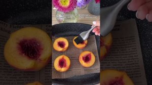 Запечённые ♨️ персики 🍑 с йогуртом 🥛 и гранолой 🥜.mp4