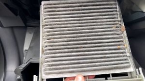 ТОЙОТА ПРИУС 20 | ЗАМЕНА ВОЗДУШНЫХ ФИЛЬТРОВ САЛОНА И ДВИГАТЕЛЯ | REPLACING AIR FILTERS TOYOTA PRIUS