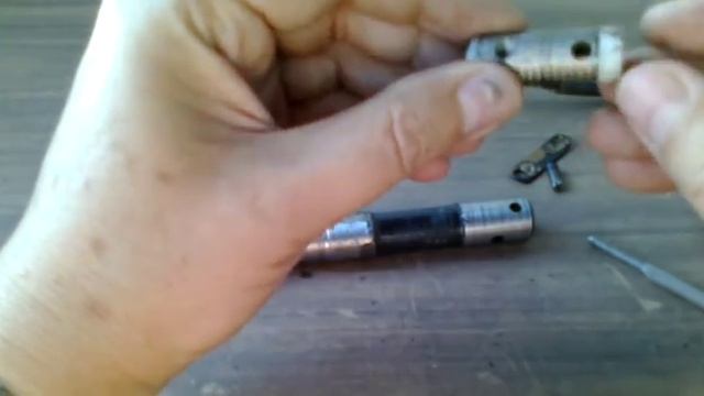 Сварочный держак с кнопочной фиксацией электрода. Часть 2. смотреть онлайн