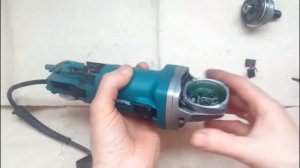 УШМ Makita 9555HN -2008гв - Надёжность и качество...