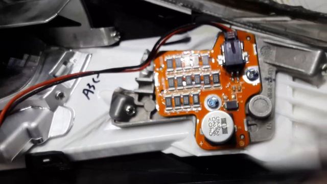 Хендай Санта фе. Ч2: контроллер Led смотреть онлайн