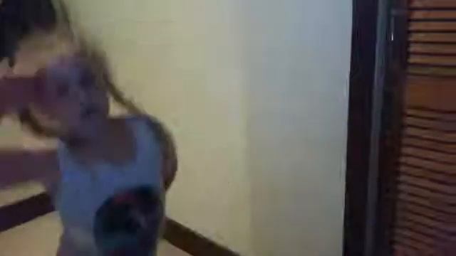 tanieshas own tap dance смотреть онлайн