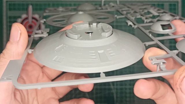 Обзор набора от Takom 1/350 Haunebu I, II, III