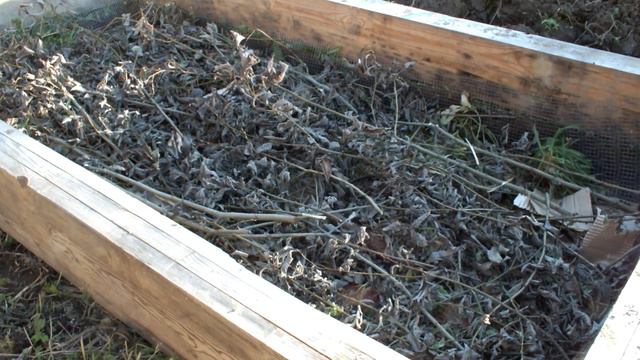 Изготовление теплой грядки! Все этапы! Будет супер урожай! смотреть онлайн