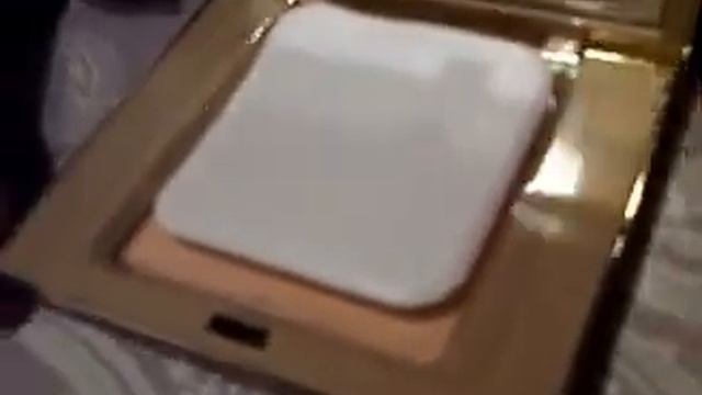 Тональный крем и пудра Люкс от AVON смотреть онлайн