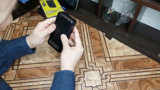 Распаковка и обзор Power Bankа Remax RPP 238