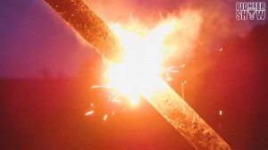 САМЫЕ БОЛЬШИЕ БЕНГАЛЬСКИЕ ОГНИ В МИРЕ!/THE BIGGEST SPARKLERS IN THE WORLD!