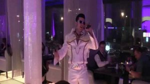 Двойник Элвиса Пресли на праздник