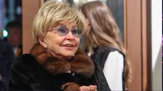 АНГЕЛИНА ВОВК // Была замужем дважды // Не имеет детей // Не сожалеет о несостоявшемся материнстве