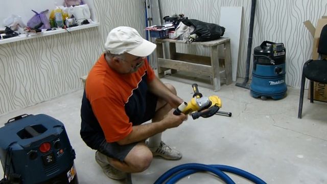 Наш инструмент/Пылесос BOSCH 35 M AFC смотреть онлайн