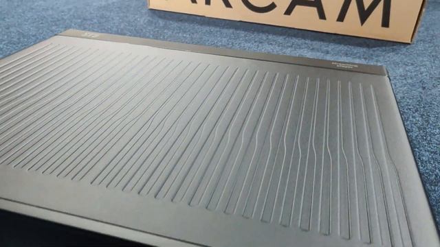 Arcam Radia Unboxing смотреть онлайн