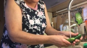 Засолка огурцов(на трёх литровую банку три ложки соли )ошиблась:(