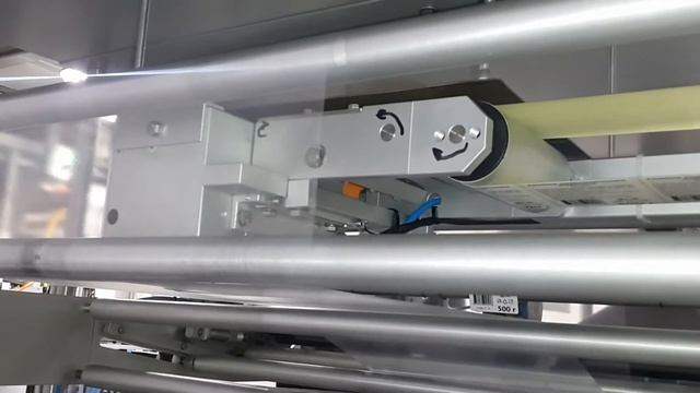 Этикетировка стеклянных ампул