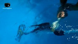 Каркасный бассейн. Слизь после долгих дождей. Удаляем